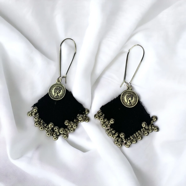 Hanging Square