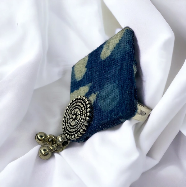 Blue Square Ring
